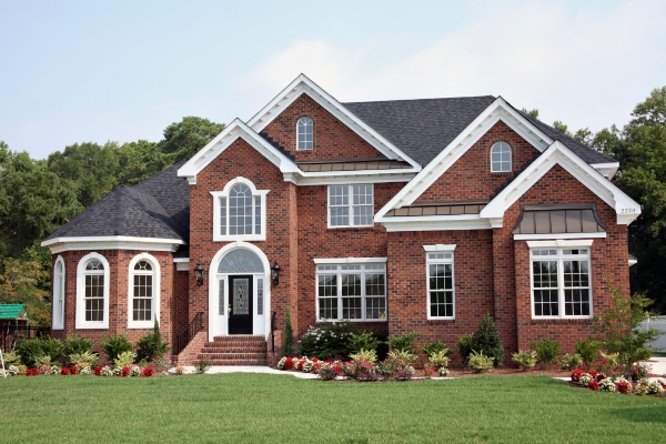 Signs Your Gutters Need Repair or Maintenance
